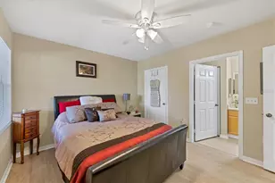 1015 Villagio Cir, Sarasota, FL 34237 - Photo 21