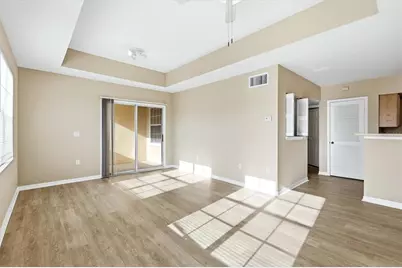 1015 Villagio Circle #202, Sarasota, FL 34237 - Photo 9