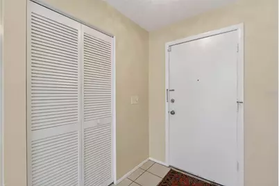3501 N Village Court #220, Sarasota, FL 34231 - Photo 9