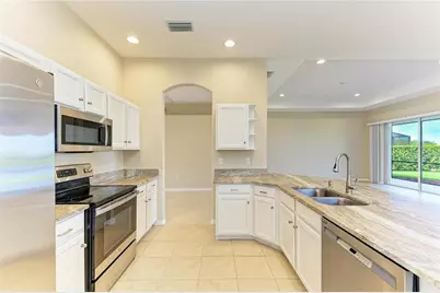 8772 Stone Harbour Loop, Bradenton, FL 34212 - Photo 19