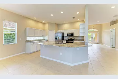 8772 Stone Harbour Loop, Bradenton, FL 34212 - Photo 17