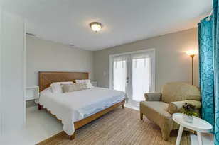 2363 Milford Cir, Sarasota, FL 34239 - Photo 17