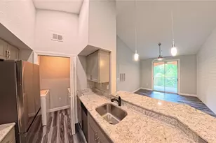 4102 Central Sarasota Pkwy, Sarasota, FL 34238 - Photo 11