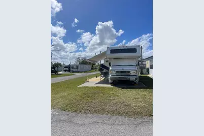 144 Pennsylvania Street, Palmetto, FL 34221 - Photo 1