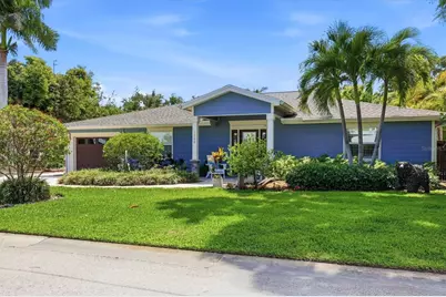 1880 Loma Linda Street, Sarasota, FL 34239 - Photo 1