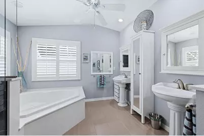 1880 Loma Linda Street, Sarasota, FL 34239 - Photo 17