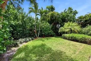 1880 Loma Linda St, Sarasota, FL 34239 - Photo 31