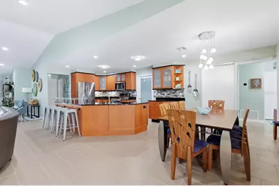 1880 Loma Linda Street, Sarasota, FL 34239 - Photo 11