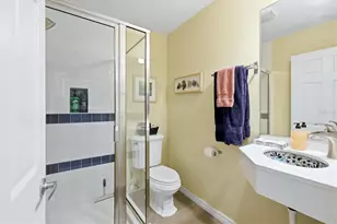 1880 Loma Linda St, Sarasota, FL 34239 - Photo 21