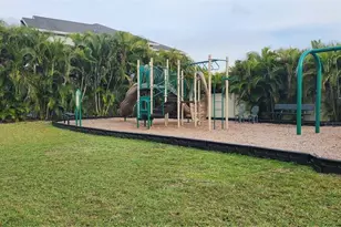 7592 Aguila Dr, Sarasota, FL 34240 - Photo 37