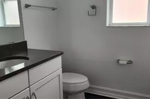 7592 Aguila Dr, Sarasota, FL 34240 - Photo 27