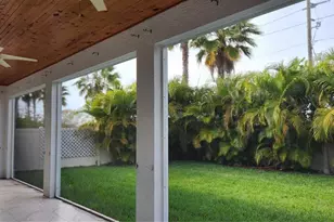 7592 Aguila Dr, Sarasota, FL 34240 - Photo 31