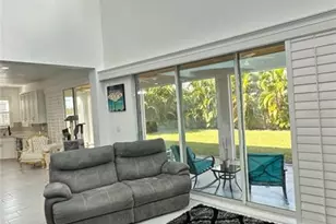 7592 Aguila Dr, Sarasota, FL 34240 - Photo 13