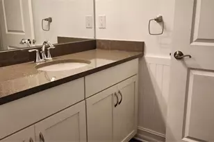 7592 Aguila Dr, Sarasota, FL 34240 - Photo 21