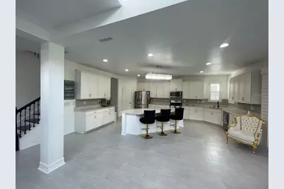 7592 Aguila Drive, Sarasota, FL 34240 - Photo 5