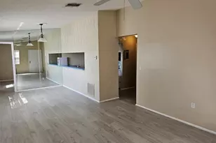 3851 59th Ave W, Bradenton, FL 34210 - Photo 3