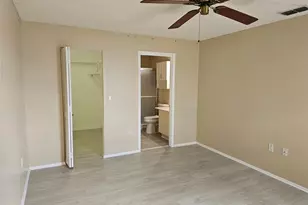 3851 59th Ave W, Bradenton, FL 34210 - Photo 9