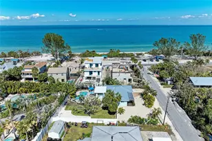 165 Crescent Dr, Anna Maria, FL 34216 - Photo 41