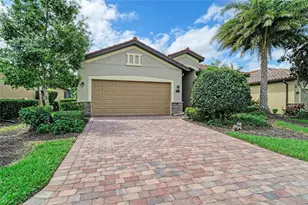 6810 Willowshire Way, Bradenton, FL 34212 - Photo 7