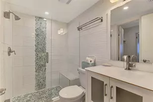 1612 Stickney Point Rd, Sarasota, FL 34231 - Photo 27