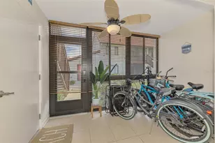 1612 Stickney Point Rd, Sarasota, FL 34231 - Photo 19