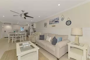 1612 Stickney Point Rd, Sarasota, FL 34231 - Photo 17