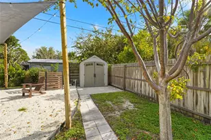 7746 Westmoreland Dr, Sarasota, FL 34243 - Photo 33