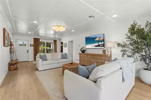 7746 Westmoreland Dr, Sarasota, FL 34243 - Photo 9