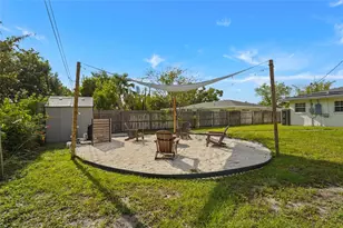7746 Westmoreland Dr, Sarasota, FL 34243 - Photo 31
