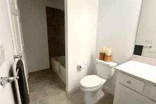 18114 Gawthrop Dr, Bradenton, FL 34211 - Photo 17