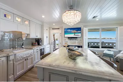 761 John Ringling Boulevard #31, Sarasota, FL 34236 - Photo 7