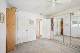 965 E Gondola Dr, Venice, FL 34293 - Photo 33