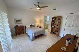 7280 Eleanor Circle, Sarasota, FL 34243 - Photo 13