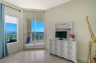 1300 Benjamin Franklin Dr, Sarasota, FL 34236 - Photo 31