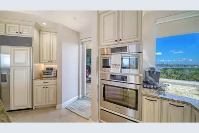 1300 Benjamin Franklin Drive #701, Sarasota, FL 34236 - Photo 51