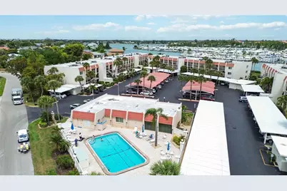 270 Santa Maria Street #104, Venice, FL 34285 - Photo 35