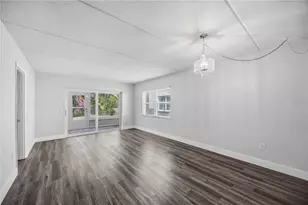 270 Santa Maria St, Venice, FL 34285 - Photo 15