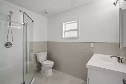 1618 43rd Street S, Saint Petersburg, FL 33711 - Photo 11