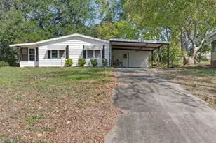 1763 W Schwartz Blvd, Lady Lake, FL 32159 - Photo 1