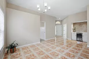 4738 Dundee Dr, Bradenton, FL 34210 - Photo 15