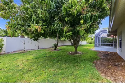 4738 Dundee Drive, Bradenton, FL 34210 - Photo 39