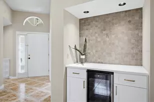 4738 Dundee Dr, Bradenton, FL 34210 - Photo 11
