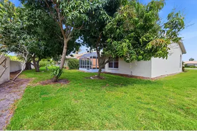 4738 Dundee Drive, Bradenton, FL 34210 - Photo 37