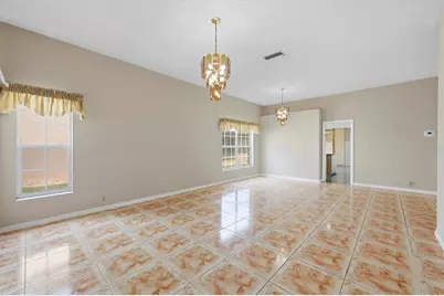 4738 Dundee Drive, Bradenton, FL 34210 - Photo 7