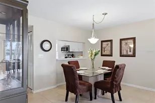 9320 Clubside Cir, Sarasota, FL 34238 - Photo 19