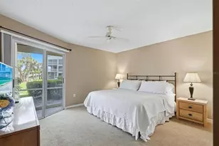 9320 Clubside Cir, Sarasota, FL 34238 - Photo 21