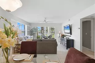 9320 Clubside Cir, Sarasota, FL 34238 - Photo 13