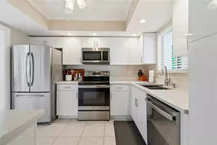 3985 Overlook Bend, Sarasota, FL 34232 - Photo 7