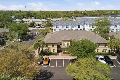 3871 Mariner Drive, Saint Petersburg, FL 33705 - Photo 1