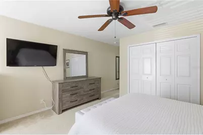 3871 Mariner Drive, Saint Petersburg, FL 33705 - Photo 25